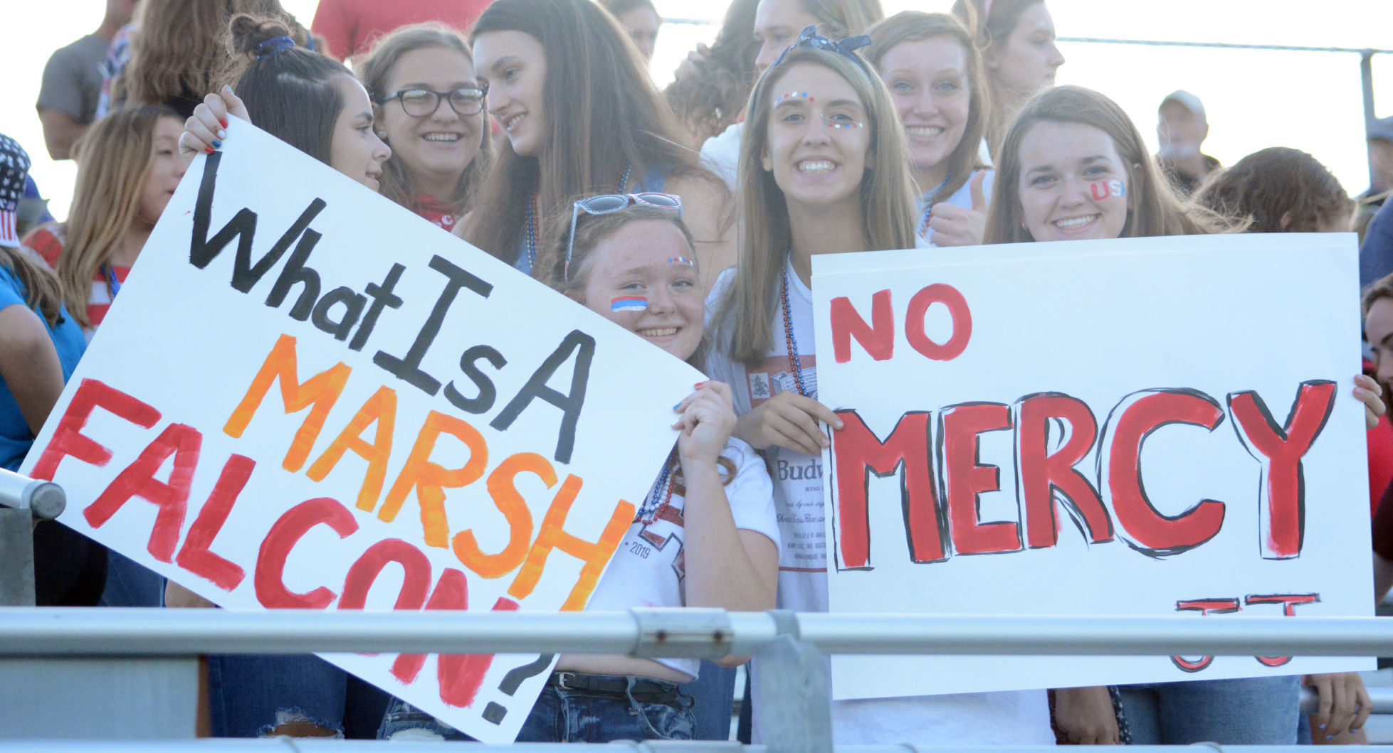 Mayville crowd.jpg